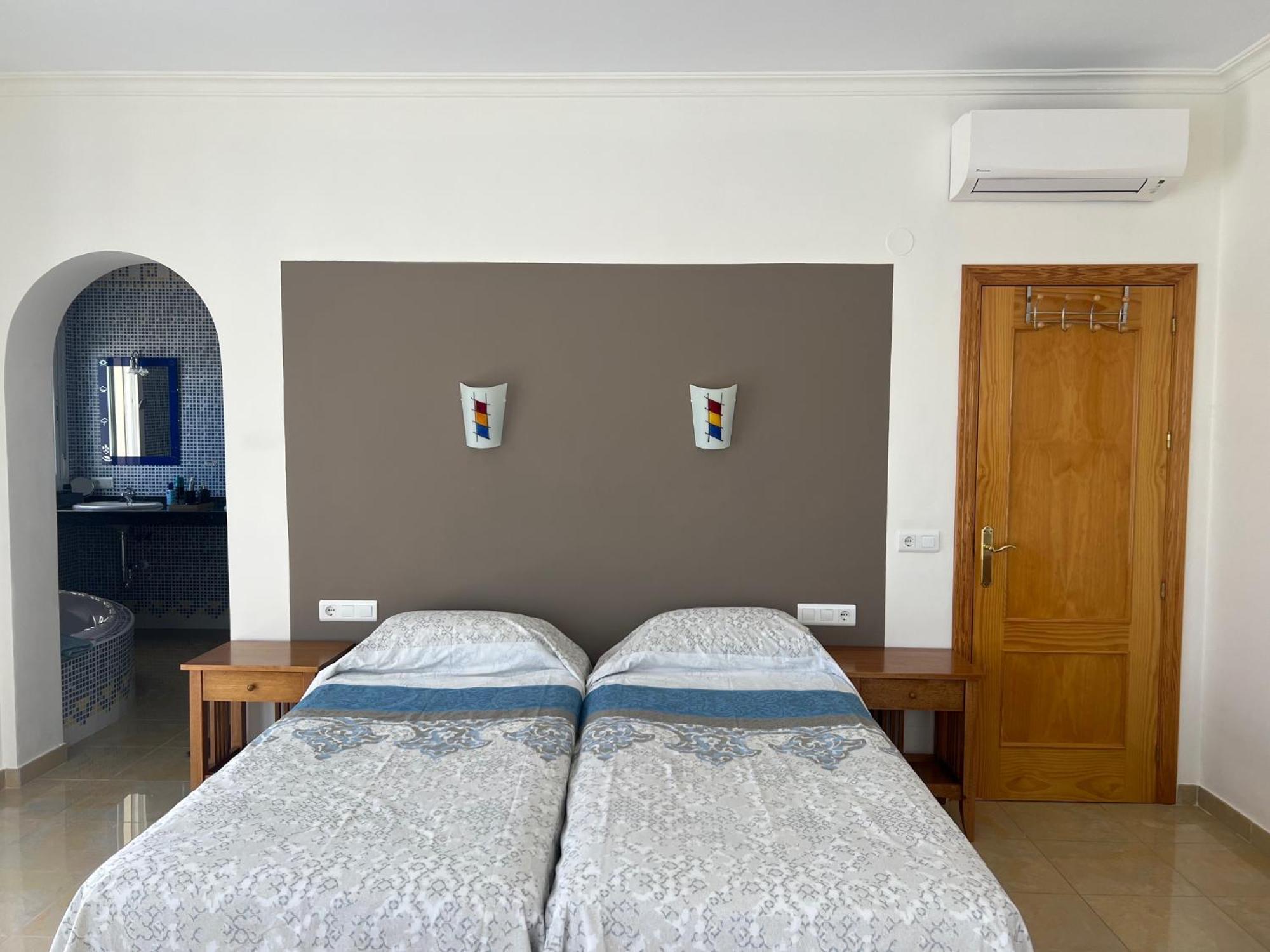 Villa Camakini With Heated Pool And Sea View Arenas  Exterior foto