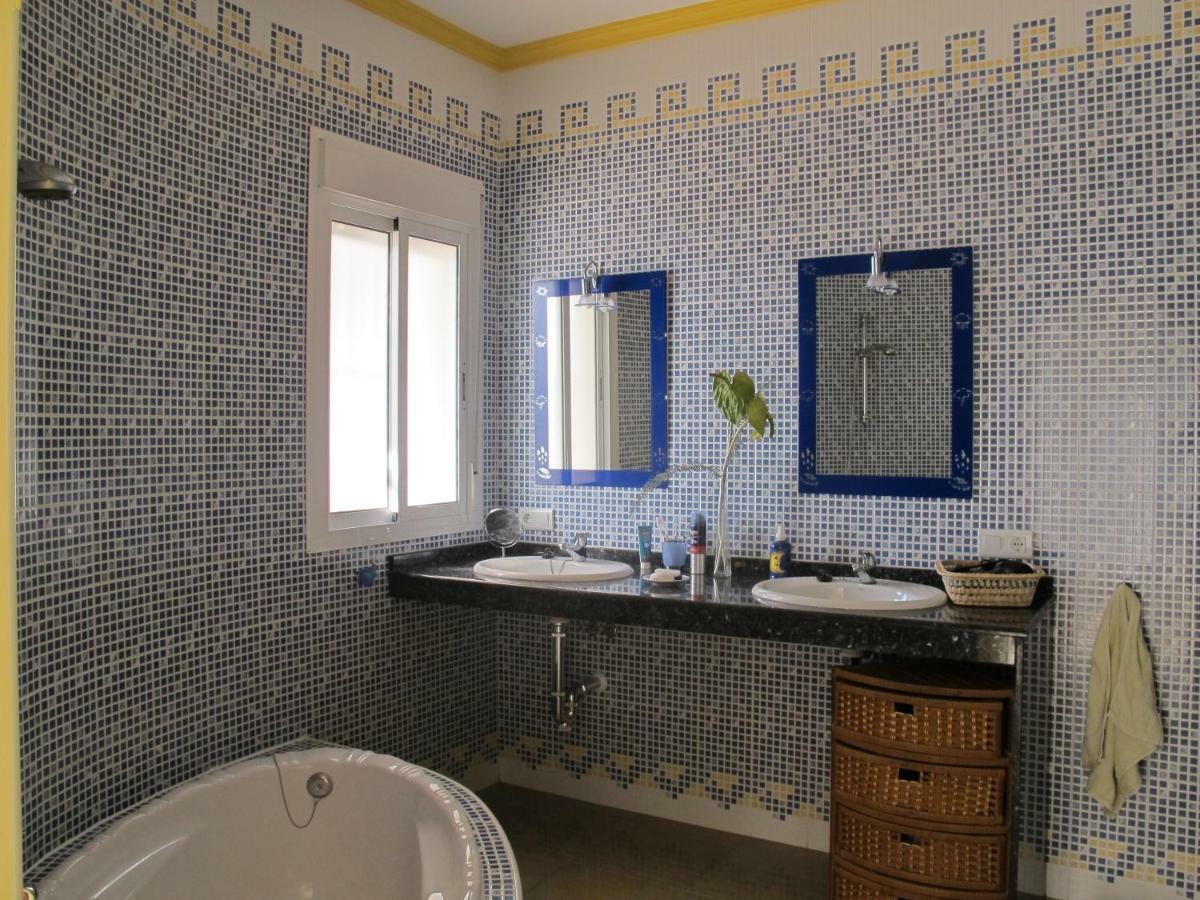 Villa Camakini With Heated Pool And Sea View Arenas  Exterior foto